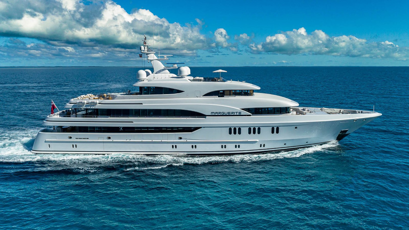 Cruise & Yacht